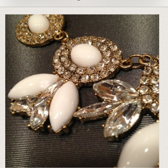 HOST PICK ❤One gorgeous necklace - Picture 3 of 3