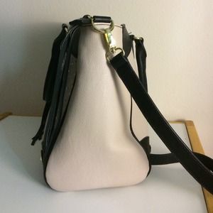 Steve Madden Bags - 🔰REDUCED🔰Steve Madden Large Satchel Steve Madden Bags - 🔰REDUCED🔰Steve Madden Large Satchel
