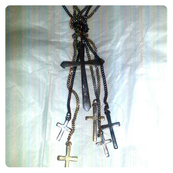 Necklace - Picture 1 of 1