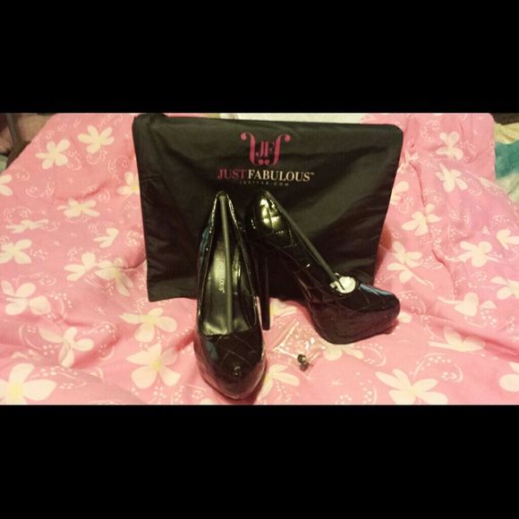 Black hi heels