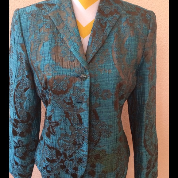 Two piece set🚺👗SALE - Picture 2 of 2