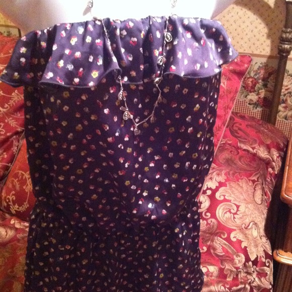 Strapless romper