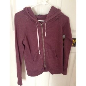 💕traded💕BRANDY MELVILLE SWEATER