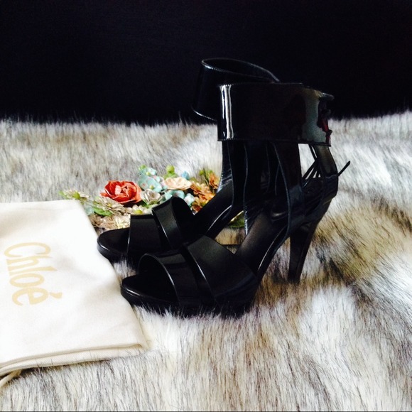 Chloe Black Strappy Patent Heels 36.5 - Picture 4 of 4