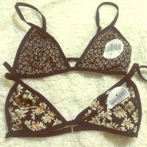 Brandy Melville bra/bikini/bralette idk lol