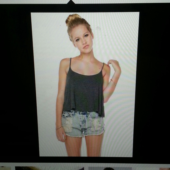Brandy melville arika tank of