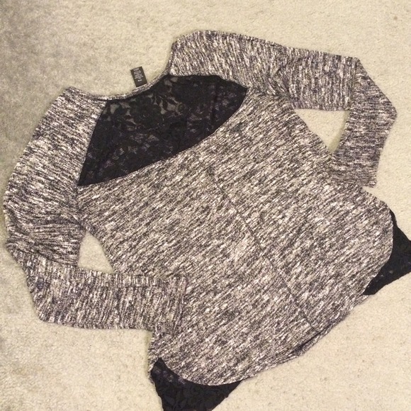 ❌Bundled❌Lane Bryant Lace Tunic - Picture 2 of 2