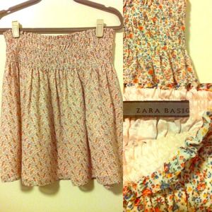 [Sold] Zara Floral Skirt