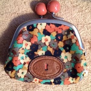 Fossil change purse