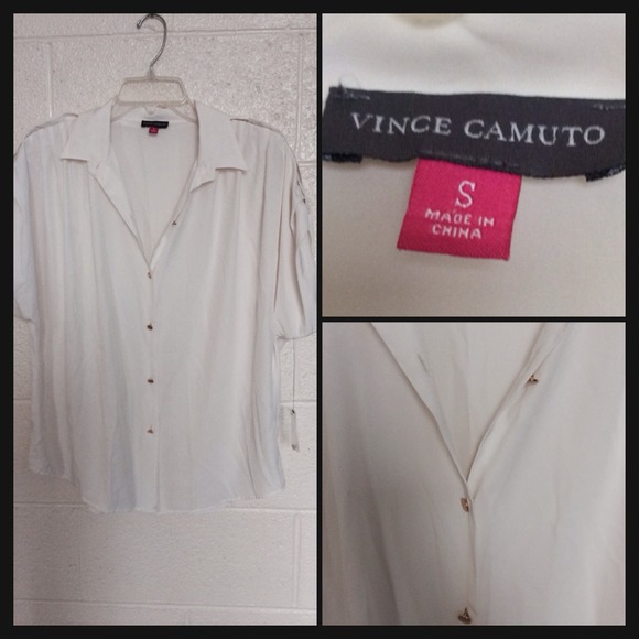 ❌❌Sold❌❌VINCE CAMUTO silky blouse.