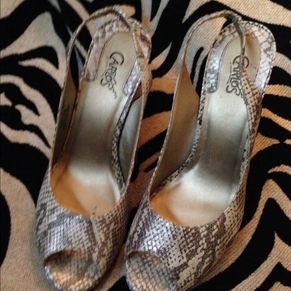 Peep toe heels