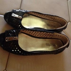 REDUCED Michael Kors flats