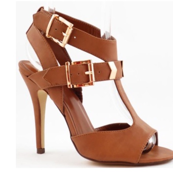 New Open toe fancy heels - Picture 2 of 4