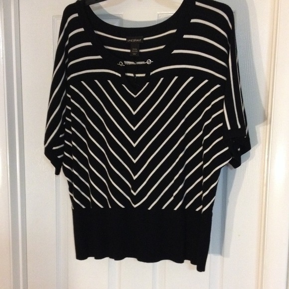 SoLD Black/white striped sweater with chain detail