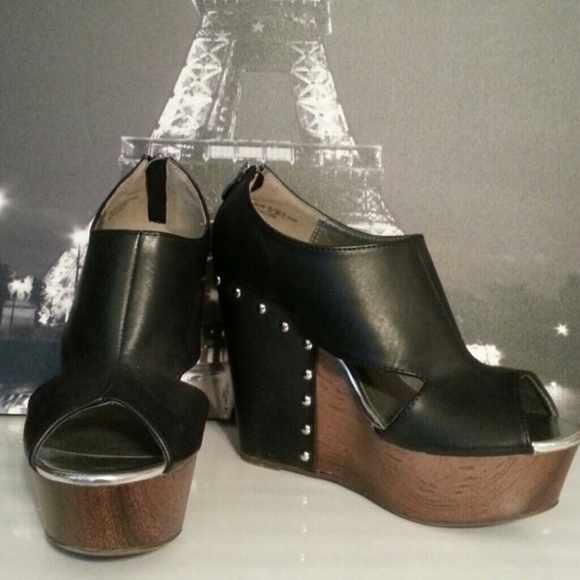 Chinese Laundry Shoes Jam Session Wedge Laundry List By