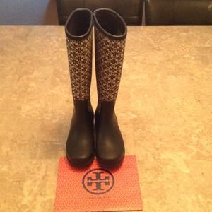 100% Authentic Tory Burch Rain Boots.