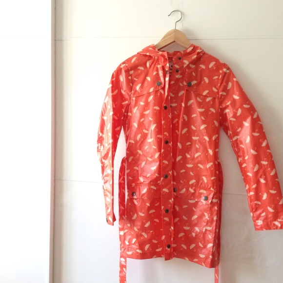 NWOT Raincoat