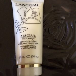 Absolue Premium Foam cleanser