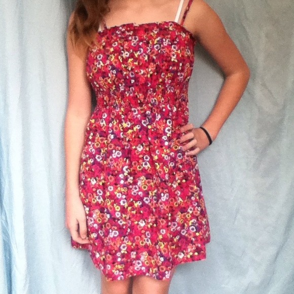 🍍WAS $14🍍Super Cute Floral Sundress🎀