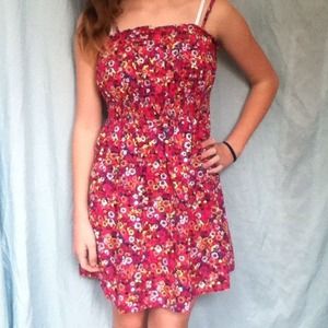 🍍WAS $14🍍Super Cute Floral Sundress🎀