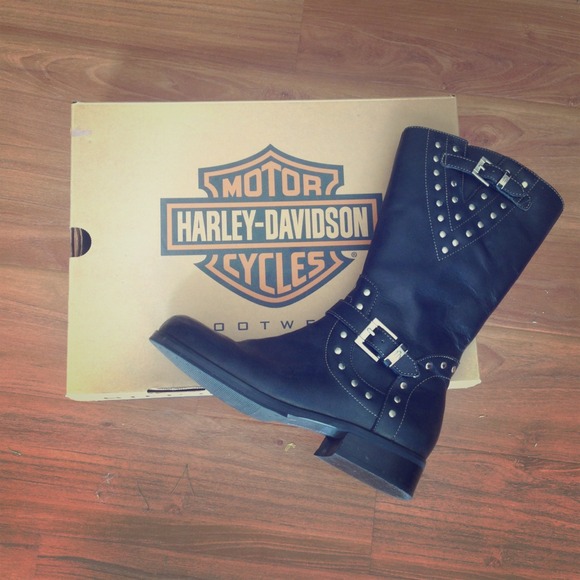 Harley Davidson black boot. Just reduced!
