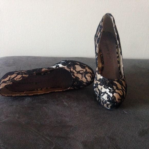 Madden girl gold with black lace heels