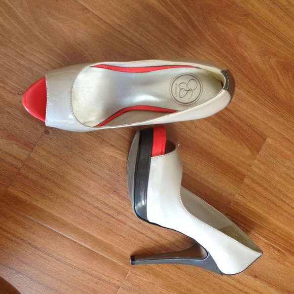 Jessica Simpson 5" High Heels