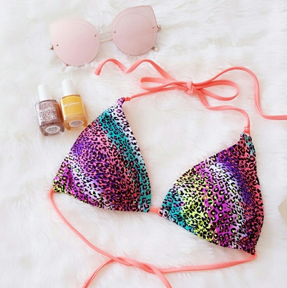 Forever 21 Other - Forever 21 SWIMSUIT TOP