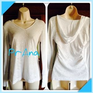 ✨New Listing✨PrAna long sleeve Hooded Burnout Tee