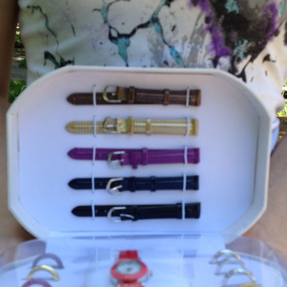 Watch set six bands n 10 band faces you can change - Picture 3 of 4