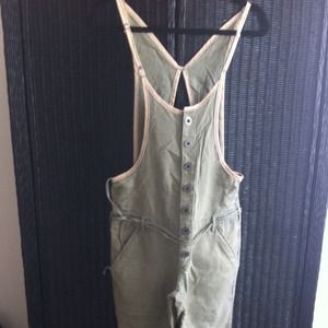 FREE PEOPLE Trendy Overalls!