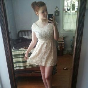 REDUCED Vintage lace dress