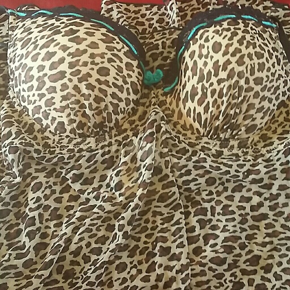 SOLD! - Picture 4 of 4