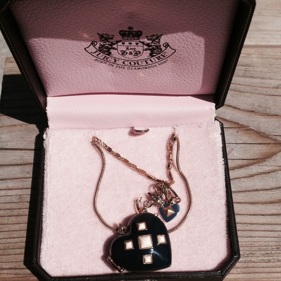 Juicy Couture necklace