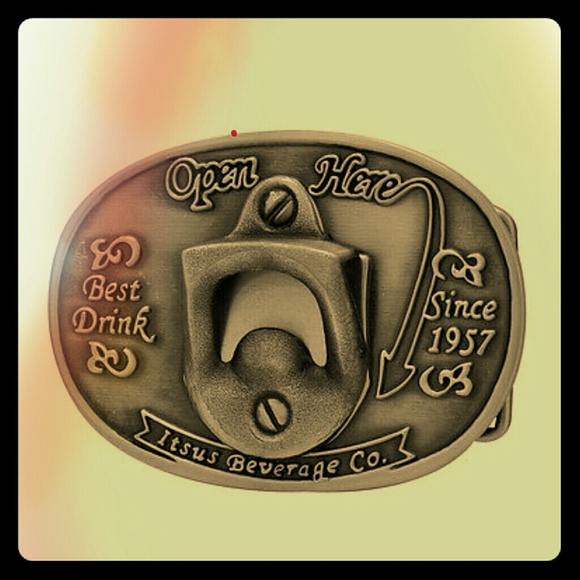 Belt buckle