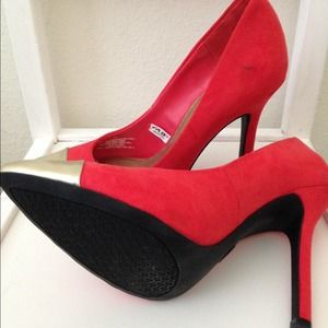 Mossimo Supply Co. Shoes - NWOT Target Red w/gold cap toe pumps Mossimo Supply Co. Shoes - NWOT Target Red w/gold cap toe pumps