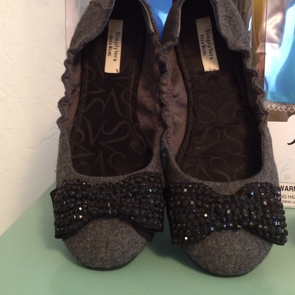 Simply Vera Vera Wang Shoes - Price drop today!🌷Adorable Vera Wang bow flats