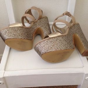 shoedazzle Shoes - Shoedazzle gold platforms shoedazzle Shoes - Shoedazzle gold platforms