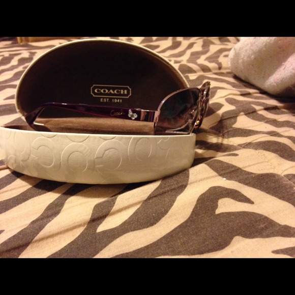 Coach Aviator style Sunglasses