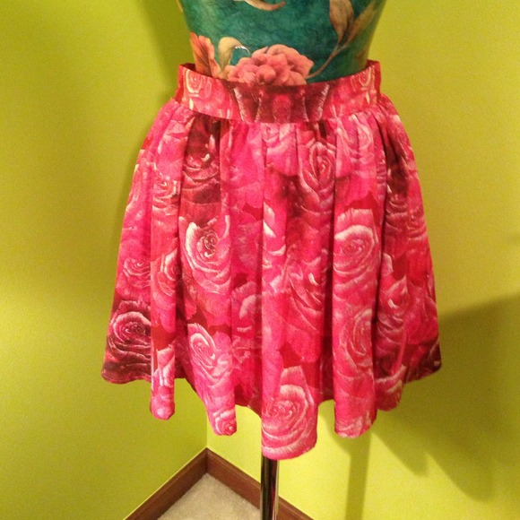 Keepsake pink floral skirt