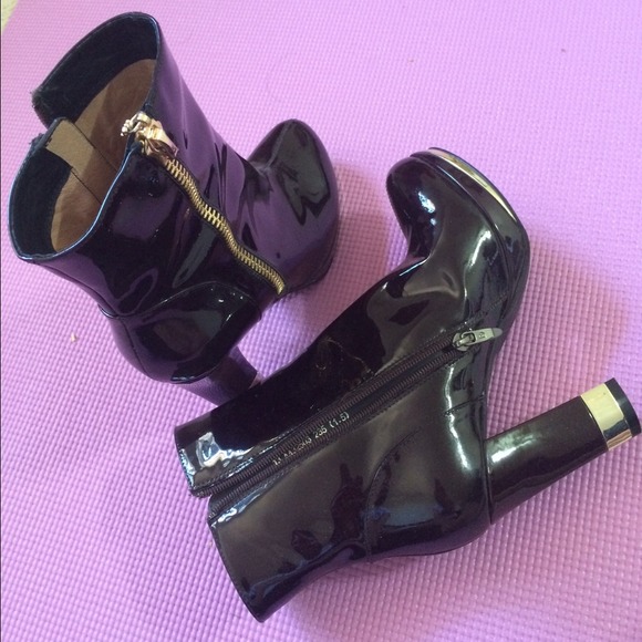 High heels - Picture 2 of 4