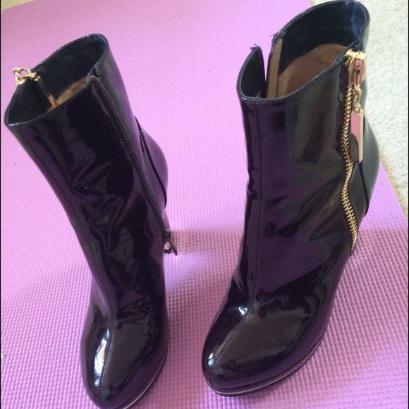 High heels - Picture 3 of 4
