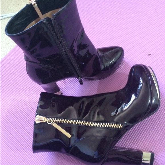 High heels - Picture 4 of 4