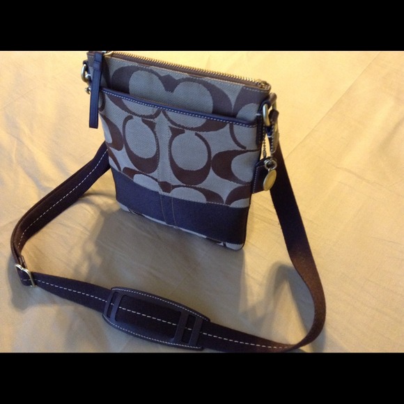 Authentic COACH Cross Body!(SOLD,SOLD) - Picture 2 of 4