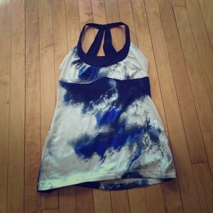 Lululemon Sz 8 top