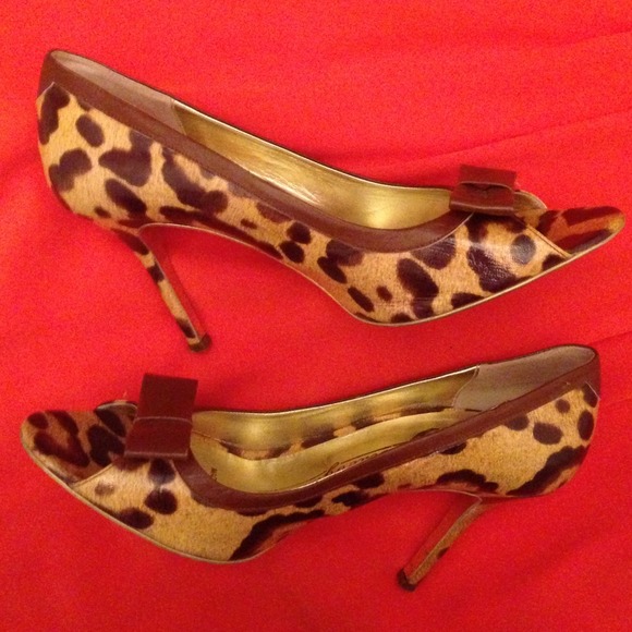 Dolce & Gabbana Leopard Bow Heels