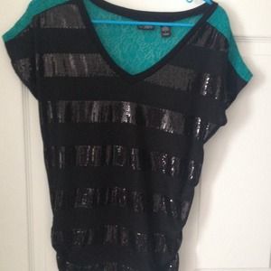 🚫SOLD Small daytrip shirt