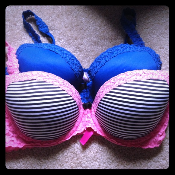 Victoria's Secret PINK bras
