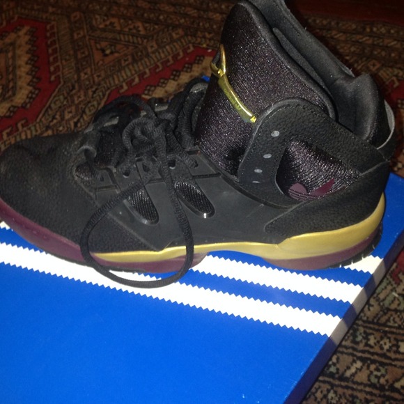 Adidas GLC