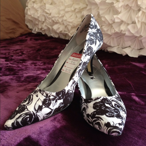 Bandalino dress shoes